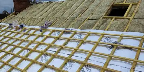 isolation_toiture_mery-sur-oise-95540 Services d'isolation extérieure et interieur